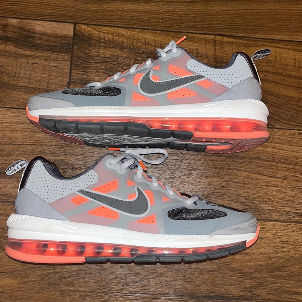 Mens 10.5 Nike Air Max 90 Terrascape “Mango”